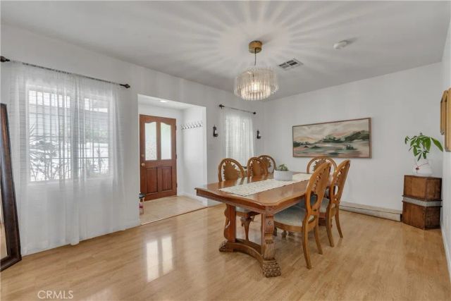 924 E Tujunga, Burbank, CA 91501