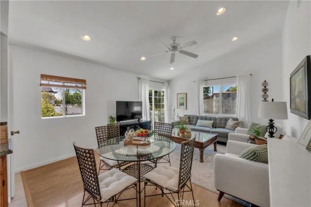 924 E Tujunga, Burbank, CA 91501