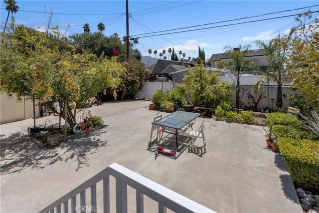 924 E Tujunga, Burbank, CA 91501