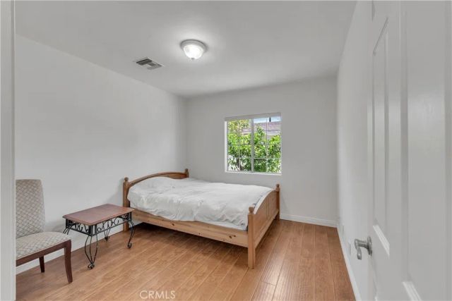 924 E Tujunga, Burbank, CA 91501