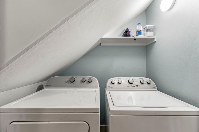 1317 Emerald Drive, Crystal Beach, TX 77650