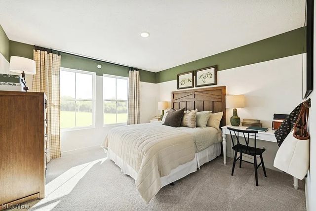 5094 Shepherds Glen, Willoughby, OH 44094