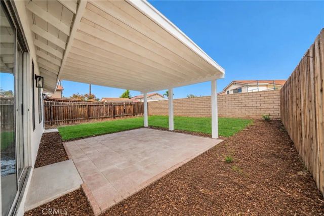 1929 Summertree Drive, Perris, CA 92571