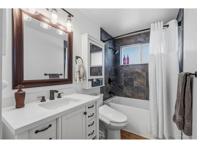 357 Saturn Pl, Lone Tree, CO 80124