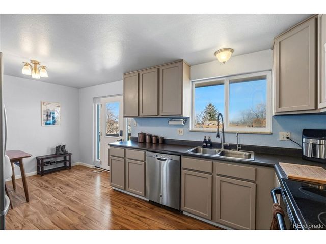 357 Saturn Pl, Lone Tree, CO 80124
