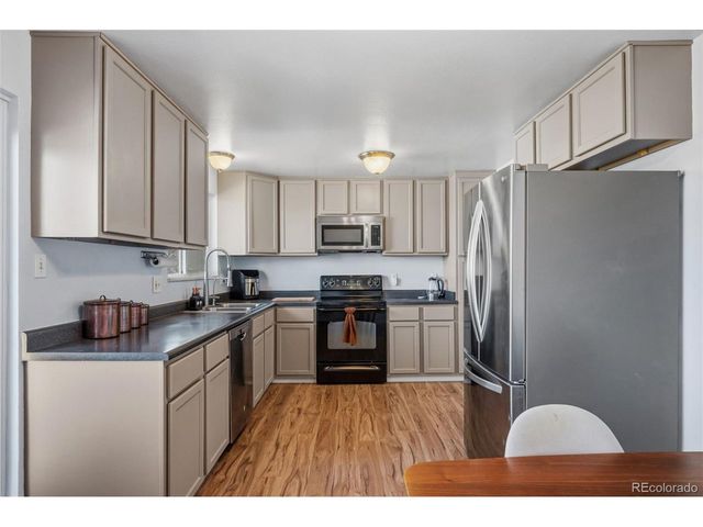 357 Saturn Pl, Lone Tree, CO 80124