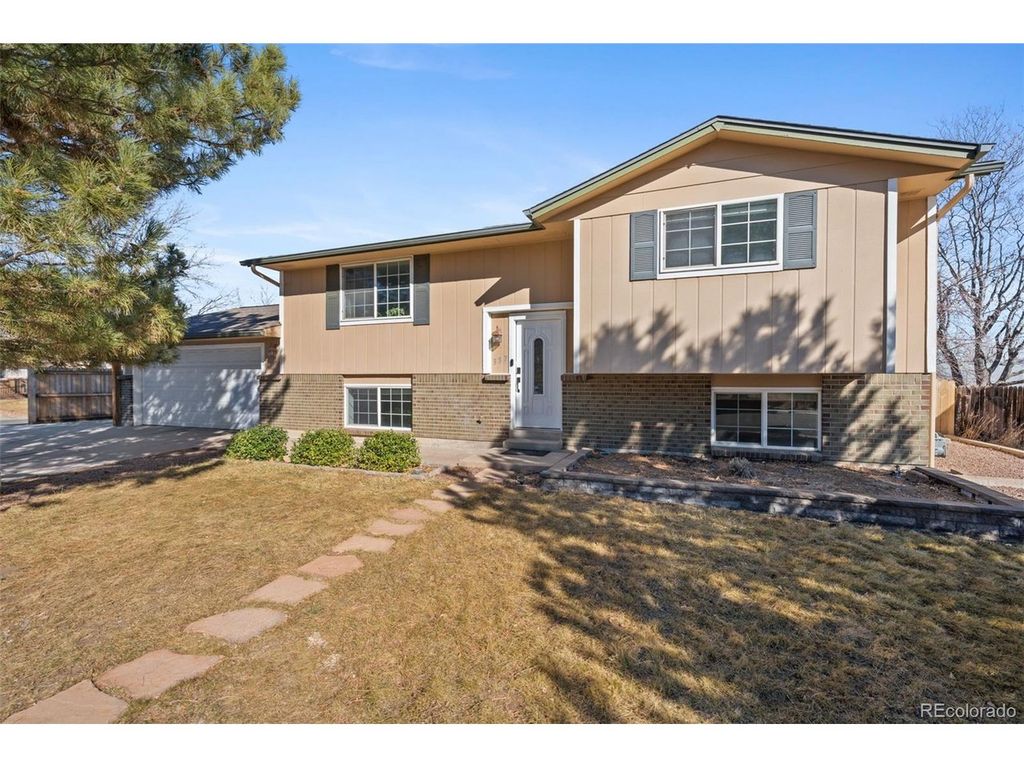 357 Saturn Pl, Lone Tree, CO 80124