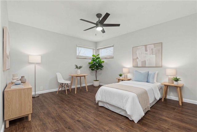 2608 Milford Dr, Bethel Park, PA 15102