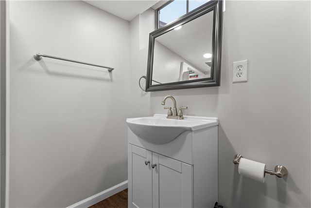 2608 Milford Dr, Bethel Park, PA 15102