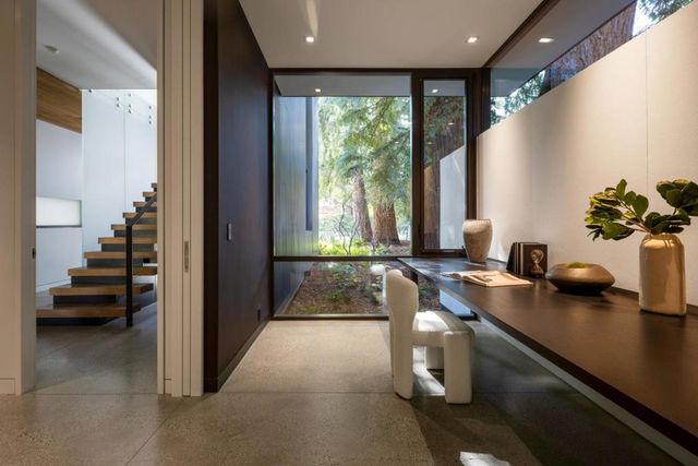 465 Hale Street, Palo Alto, CA 94301