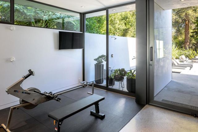 465 Hale Street, Palo Alto, CA 94301