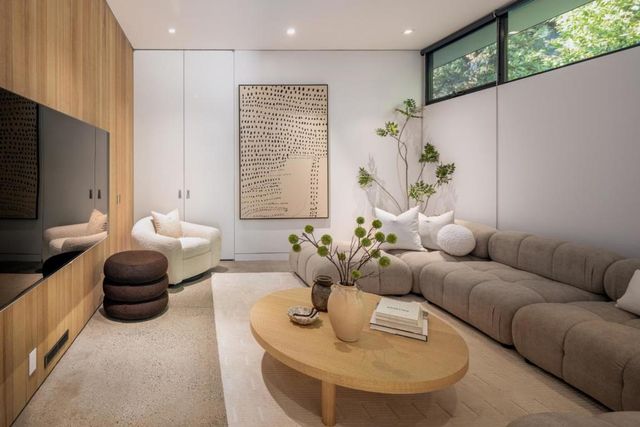 465 Hale Street, Palo Alto, CA 94301