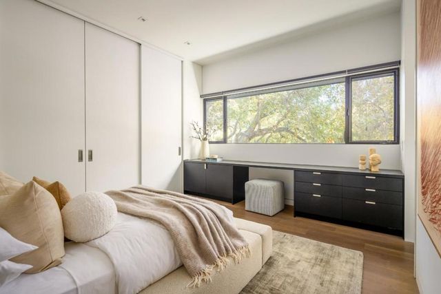 465 Hale Street, Palo Alto, CA 94301