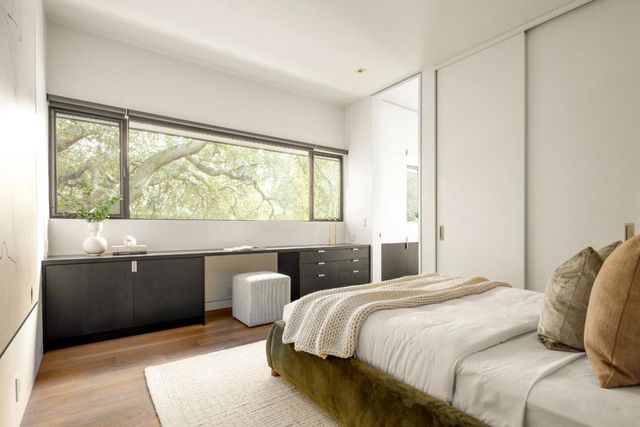 465 Hale Street, Palo Alto, CA 94301