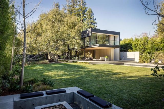 465 Hale Street, Palo Alto, CA 94301