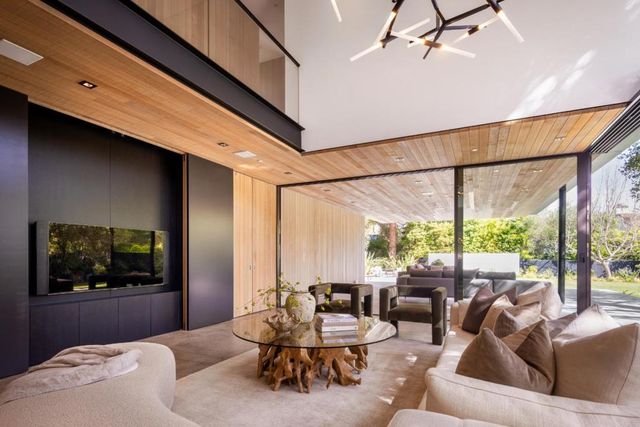 465 Hale Street, Palo Alto, CA 94301