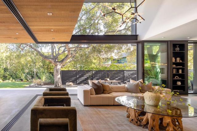 465 Hale Street, Palo Alto, CA 94301