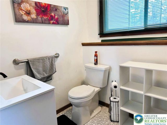 4836 Hilton Road, North Whitehall Twp, PA 18078