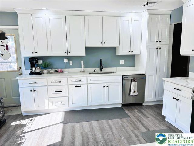 4836 Hilton Road, North Whitehall Twp, PA 18078