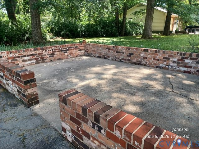10001 Alfaree Rd, Chester, VA 23237