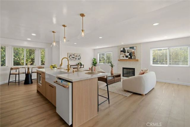 214 Lamar Drive, Claremont, CA 91711