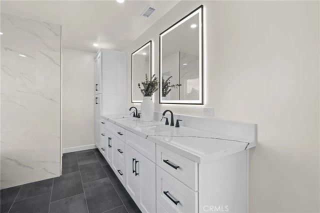 214 Lamar Drive, Claremont, CA 91711