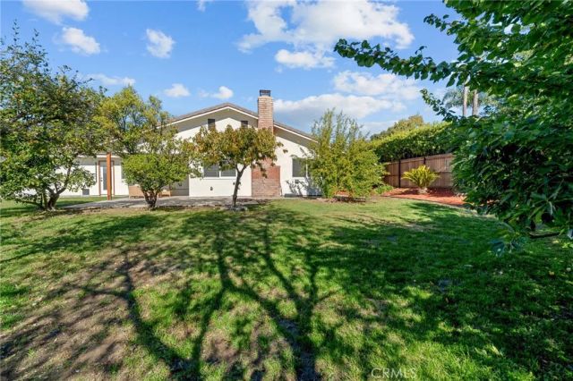 214 Lamar Drive, Claremont, CA 91711