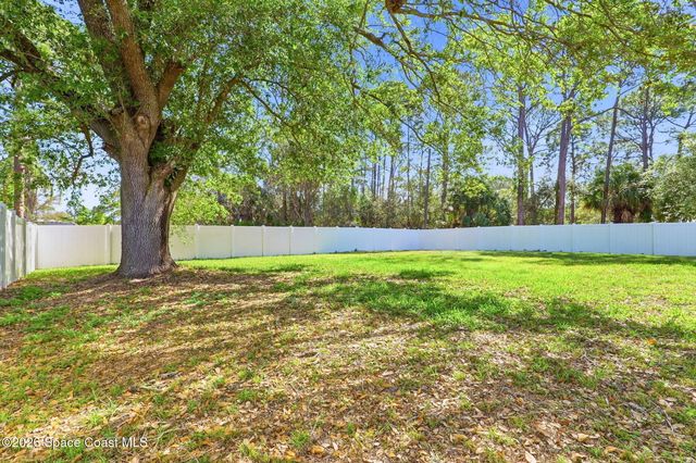 289 San Remo Road SW, Palm Bay, FL 32908