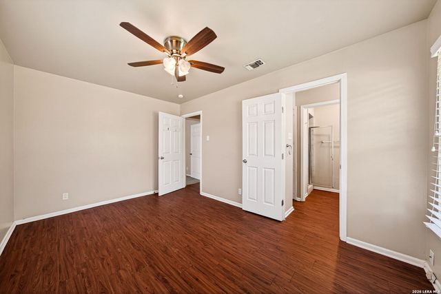 851 BOULDER DR, Universal City, TX 78148
