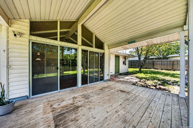 851 BOULDER DR, Universal City, TX 78148