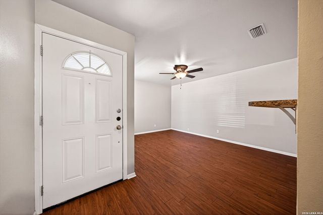 851 BOULDER DR, Universal City, TX 78148