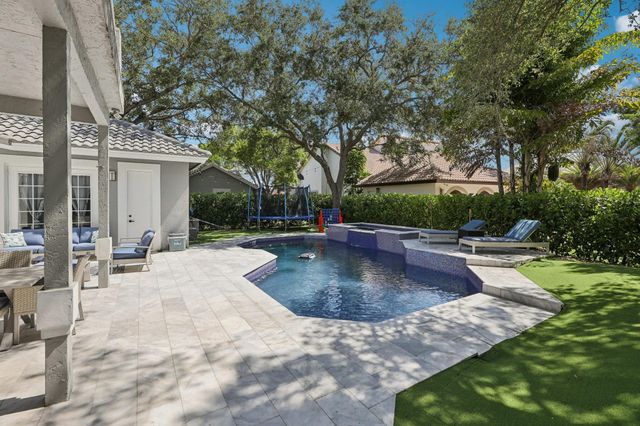 1943 Hartford Way, Coral Springs, FL 33071