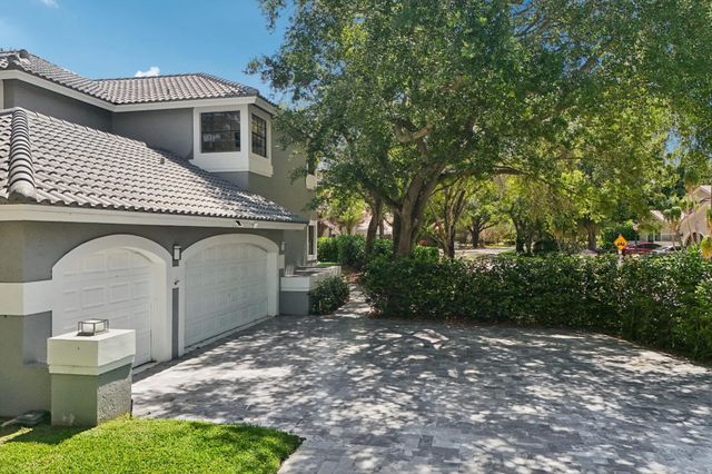 1943 Hartford Way, Coral Springs, FL 33071