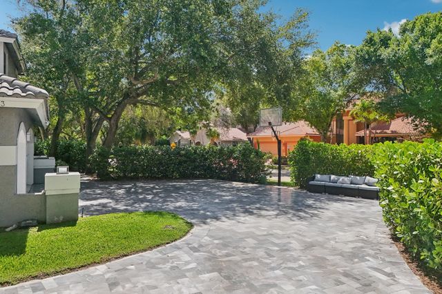 1943 Hartford Way, Coral Springs, FL 33071