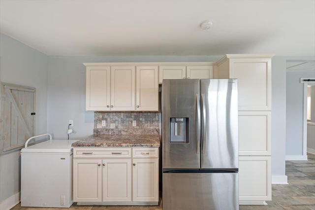 990 Norton Branch Rd, Beechgrove, TN 37018