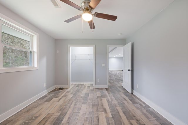 990 Norton Branch Rd, Beechgrove, TN 37018