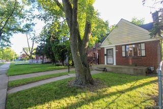 9737 E Lakepointe St. Street, Detroit, MI 48224