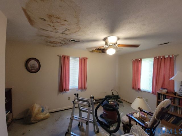 8241 Virginia Ave, West Point, VA 23181