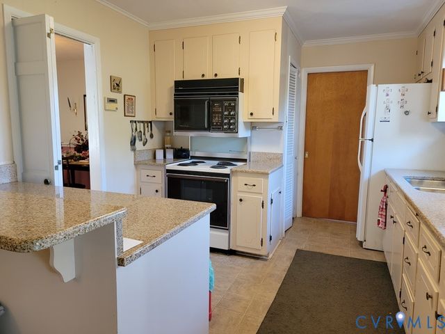 8241 Virginia Ave, West Point, VA 23181