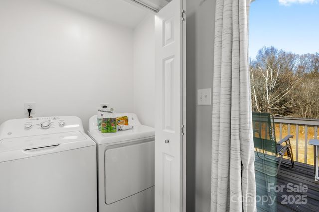 104 Single Oak Drive, Troutman, NC 28166