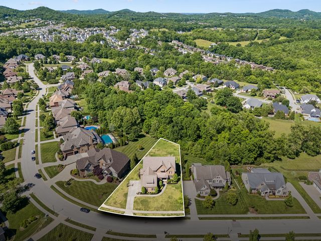 3452 Stagecoach Dr, Franklin, TN 37067