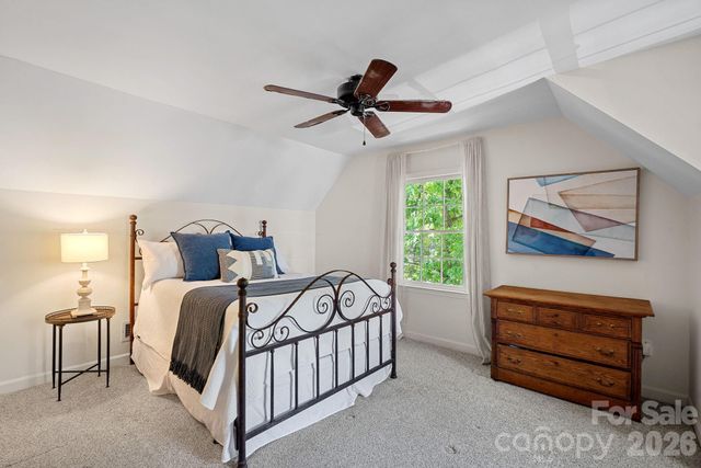 817 Bent Wood Court, Matthews, NC 28105