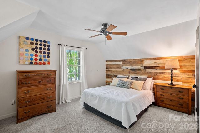 817 Bent Wood Court, Matthews, NC 28105