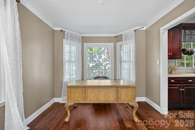 817 Bent Wood Court, Matthews, NC 28105