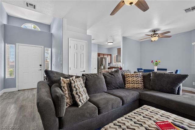3212 Mystic Ridge Court, Las Vegas, NV 89129