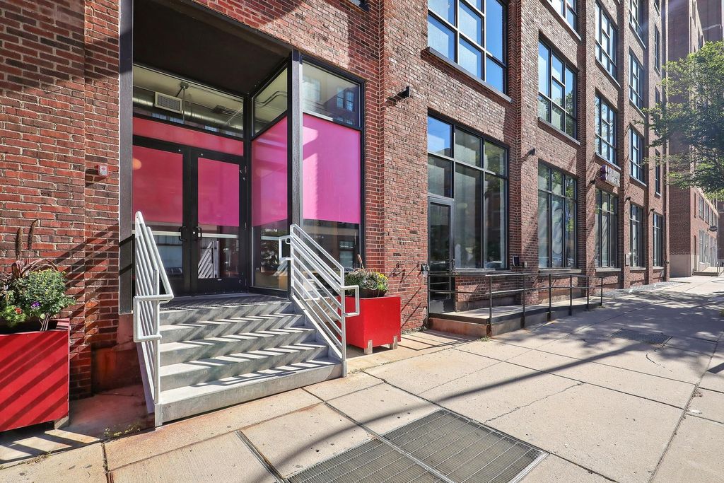 718 Washington Avenue N 301, Minneapolis, MN 55401 — photo 4