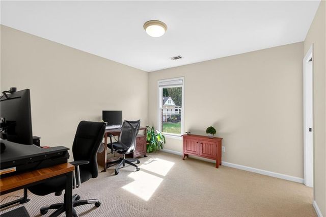 3744 Thunder Way NE, Marietta, GA 30066