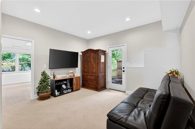 3744 Thunder Way NE, Marietta, GA 30066
