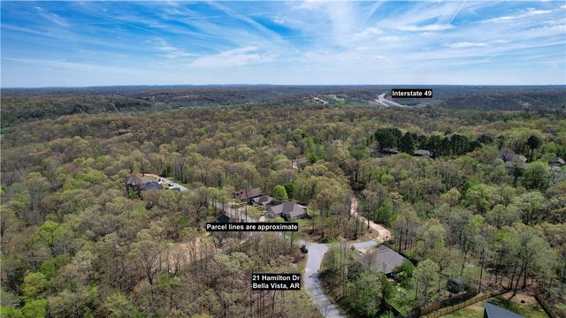 Hamilton Drive, Bella Vista, AR 72715