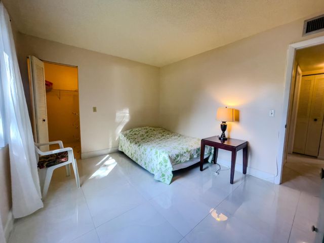 309 Pine Ridge Circle A-1, Greenacres, FL 33463